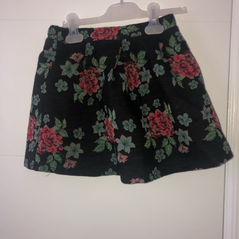YD Flowery skirt